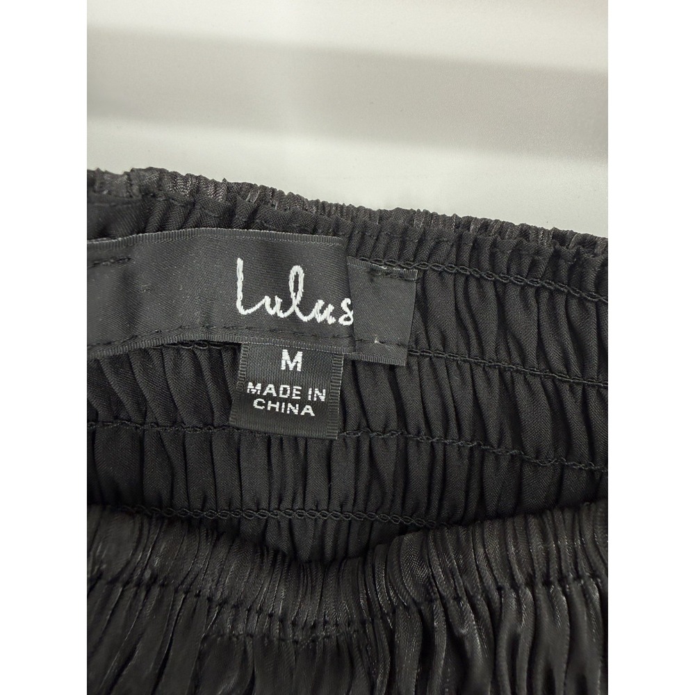 Lulus Black Smocked Square Neck Bodysuit with Satin Balloon Sleeves & Cutout M - Picture 3 of 6